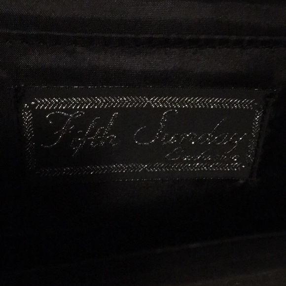 Fifth Sunday Exclusive Vintage Black Velvet Clutch white stripe & silver stripe - Picture 5 of 8